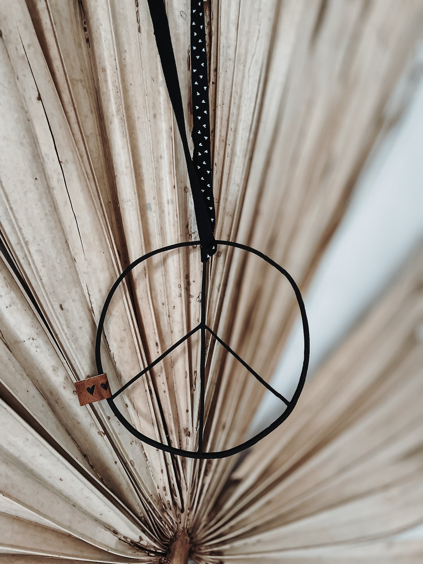 Peace filigran klein -schwarz-