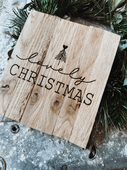 Holzschild „lovely Christmas“