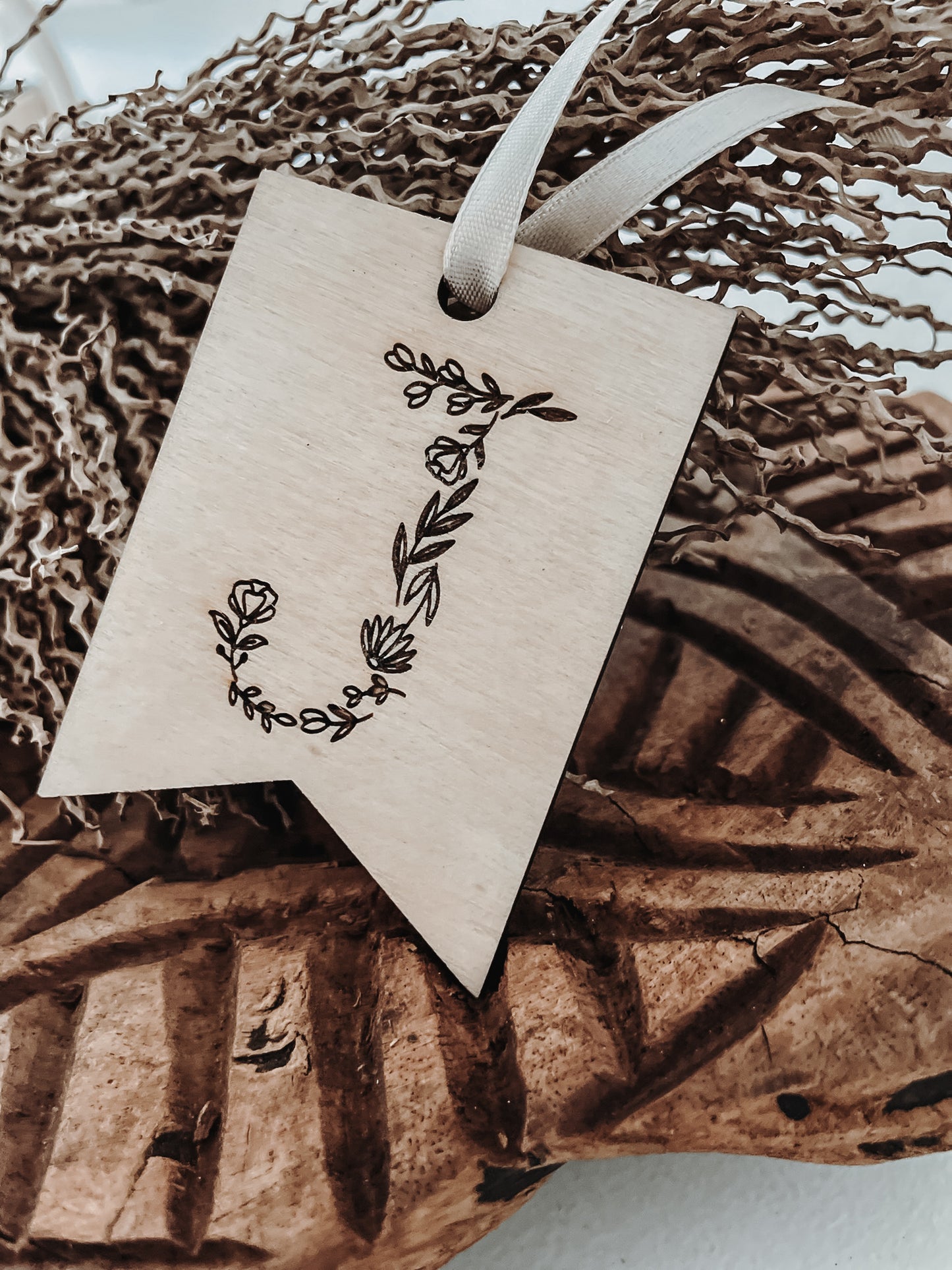 Blumiger Geschenkanhänger